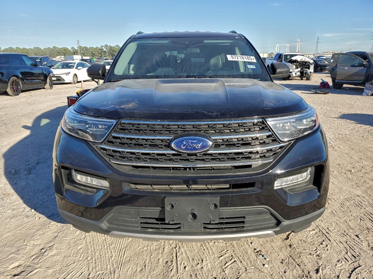 2023 Ford Explorer Xlt - Фото 5