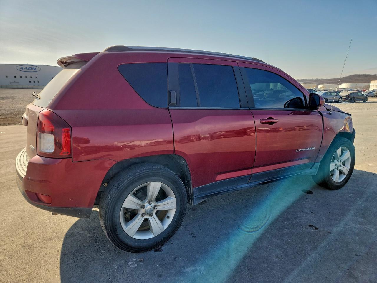 2015 Jeep Compass Latitude - Фото 3