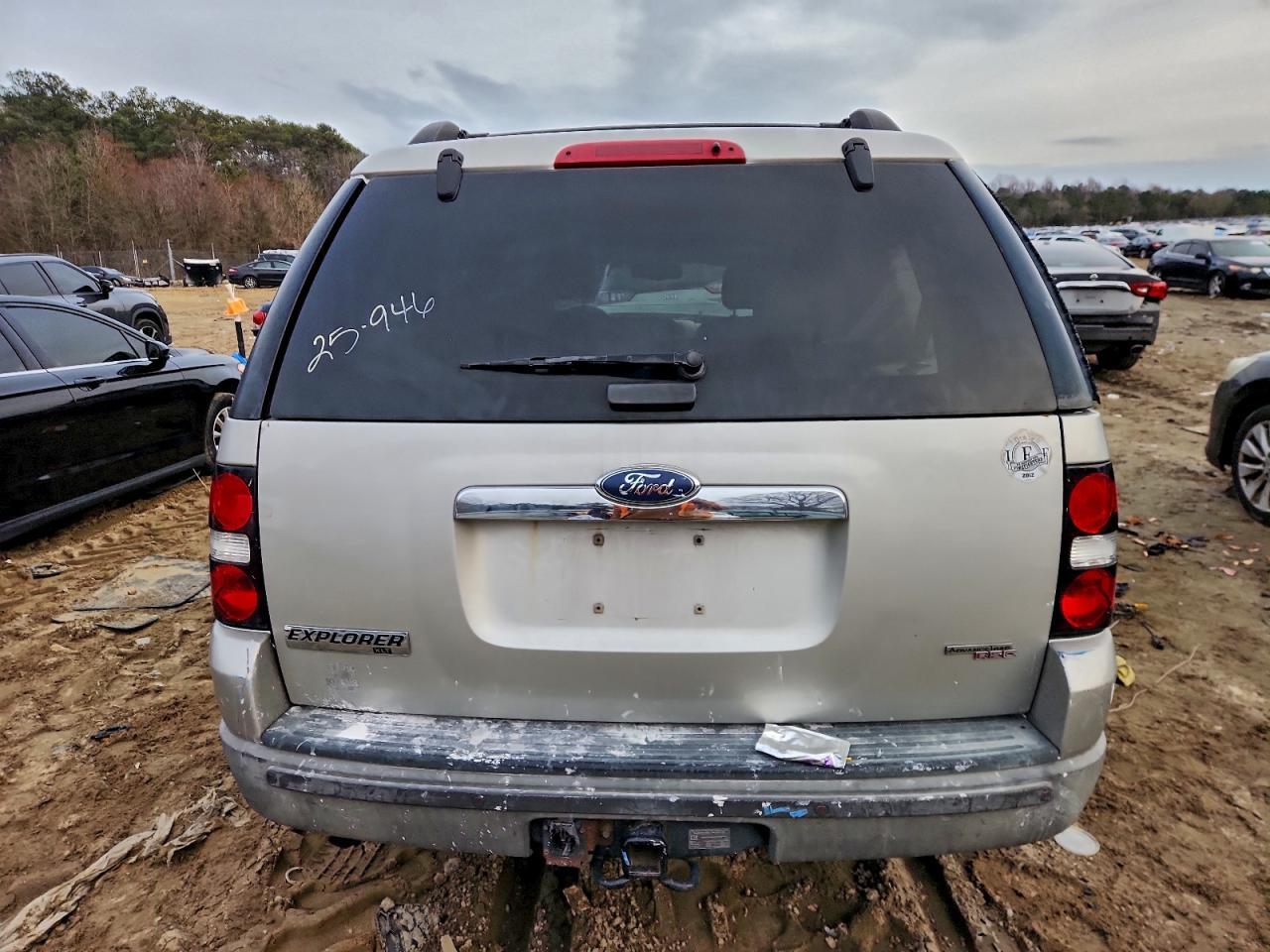 2006 Ford Explorer - Фото 6