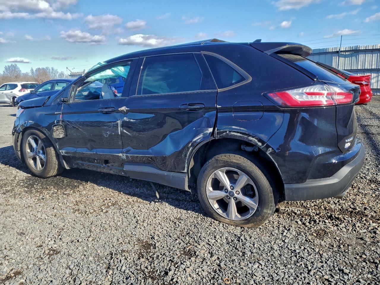 2020 Ford Edge Se - Image 2