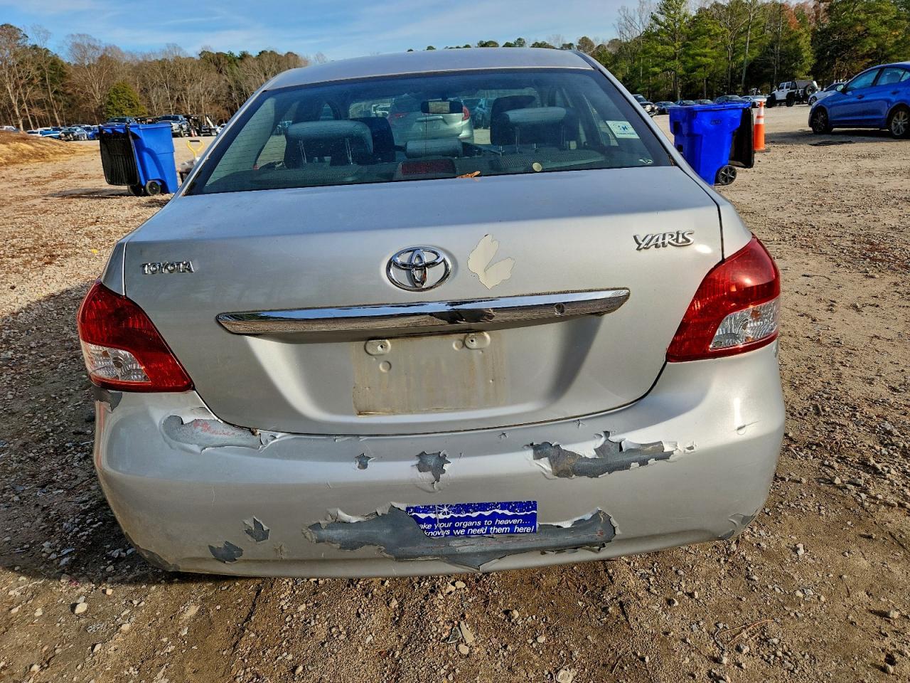 2010 Toyota Yaris - Фото 6