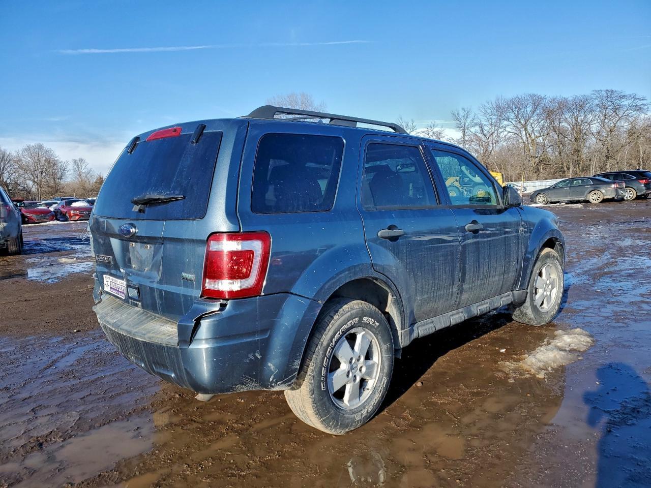 2010 Ford Escape Xlt - Фото 3