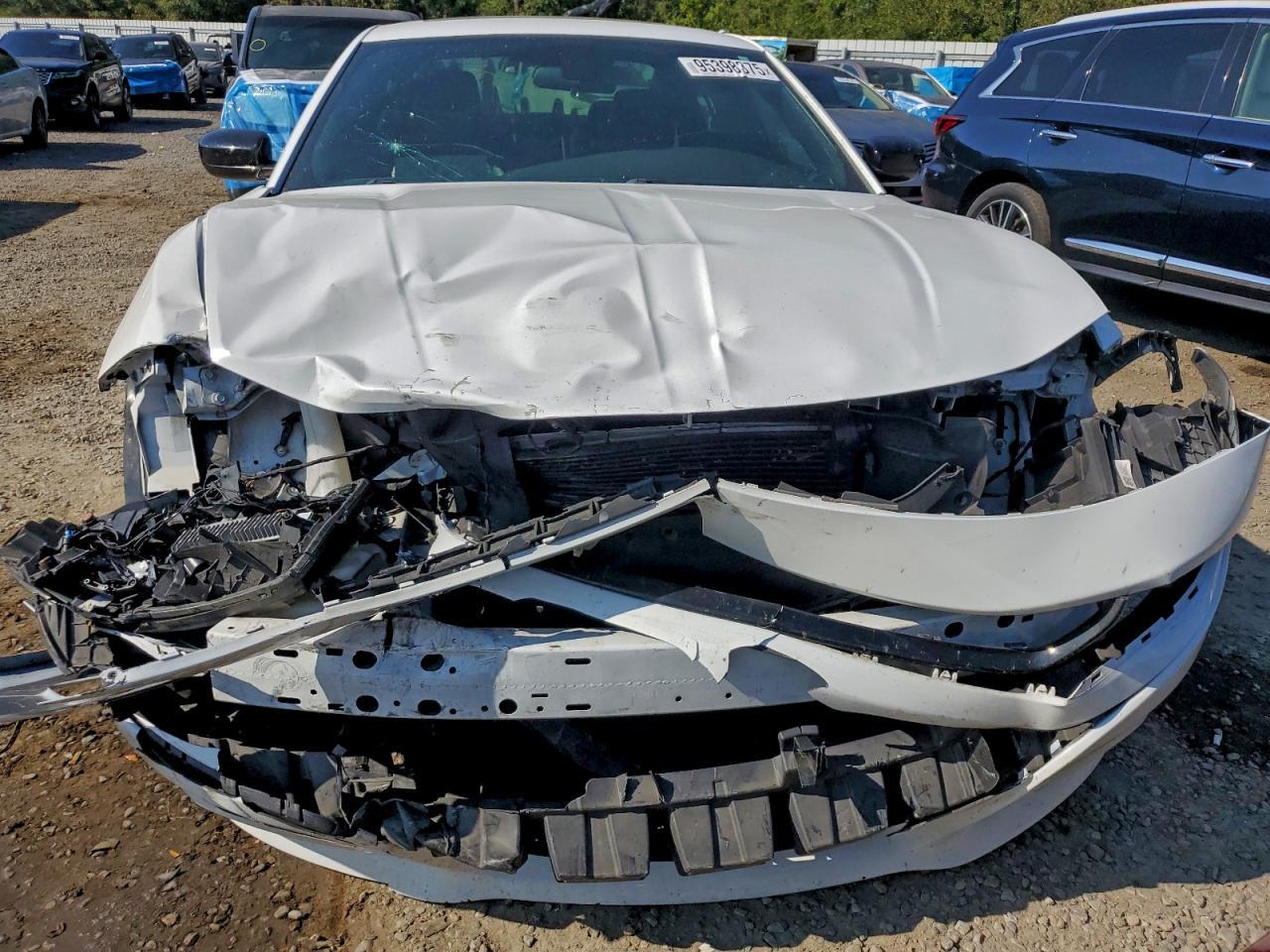 2021 Dodge Charger Sxt - Фото 5