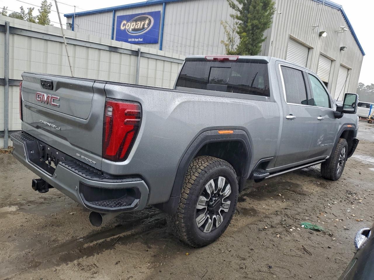 2025 GMC Sierra K2500 Denali - Фото 3