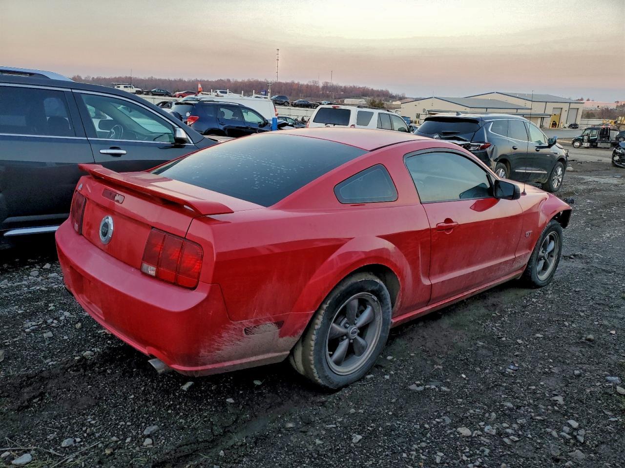 2006 Ford Mustang Gt - Фото 3