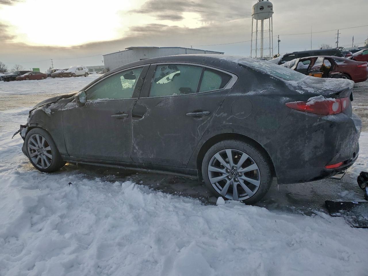 2025 Mazda 3 Preferred - Image 2