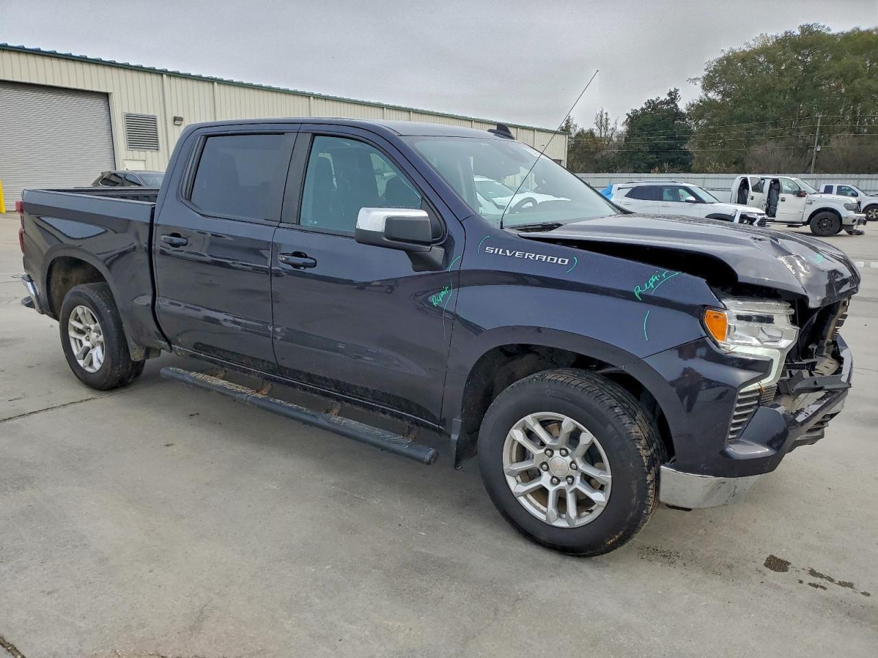 2023 Chevrolet Silverado C1500 Lt - Image 4