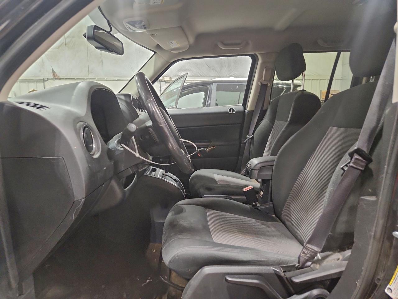 2016 Jeep Patriot Latitude - Image 7