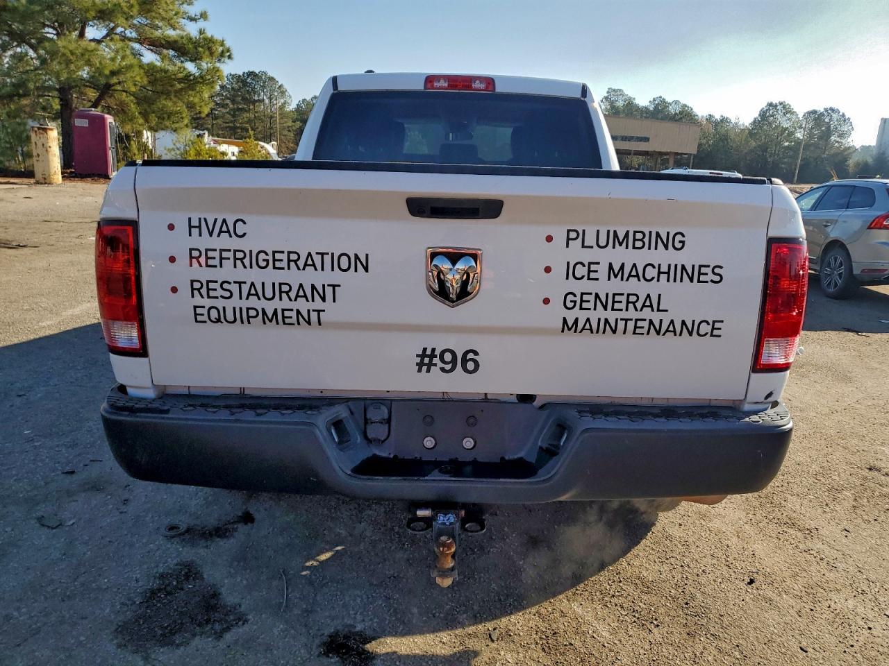 2023 Ram 1500 Classic Tradesman - Фото 6