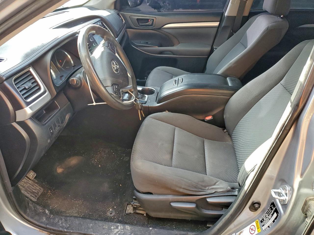 2016 Toyota Highlander Le - Фото 7