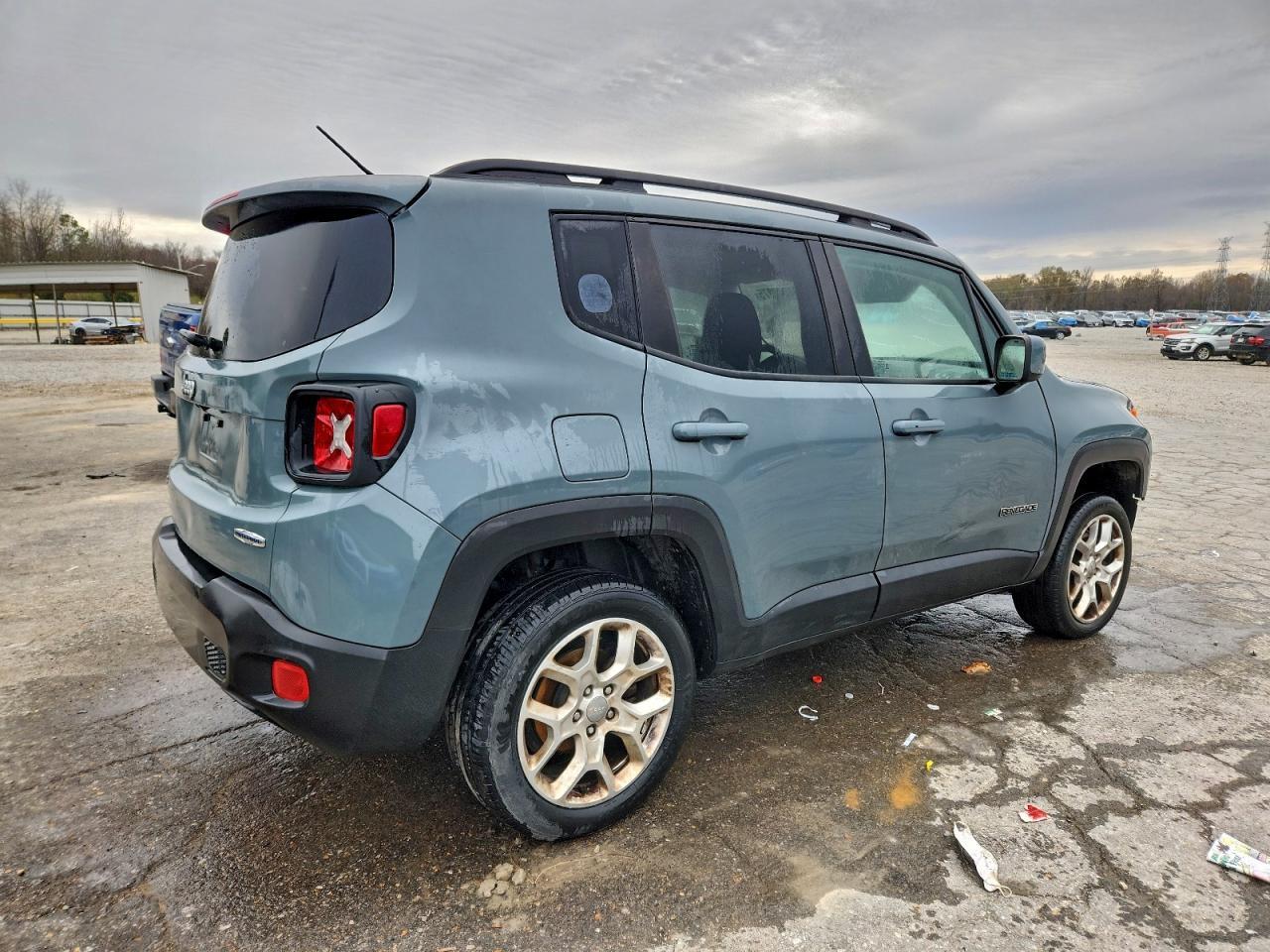 2017 Jeep Renegade Latitude - Фото 3