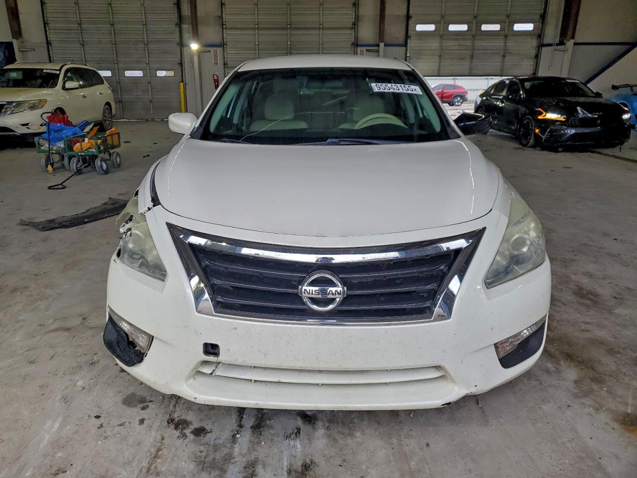 2015 Nissan Altima 2.5 - Image 5