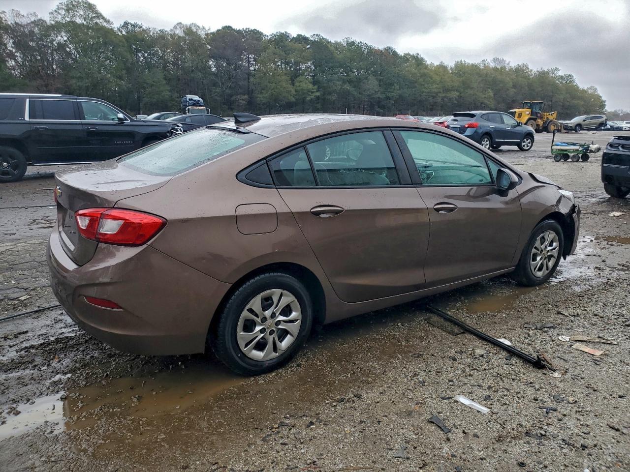 2019 Chevrolet Cruze Ls - Фото 3