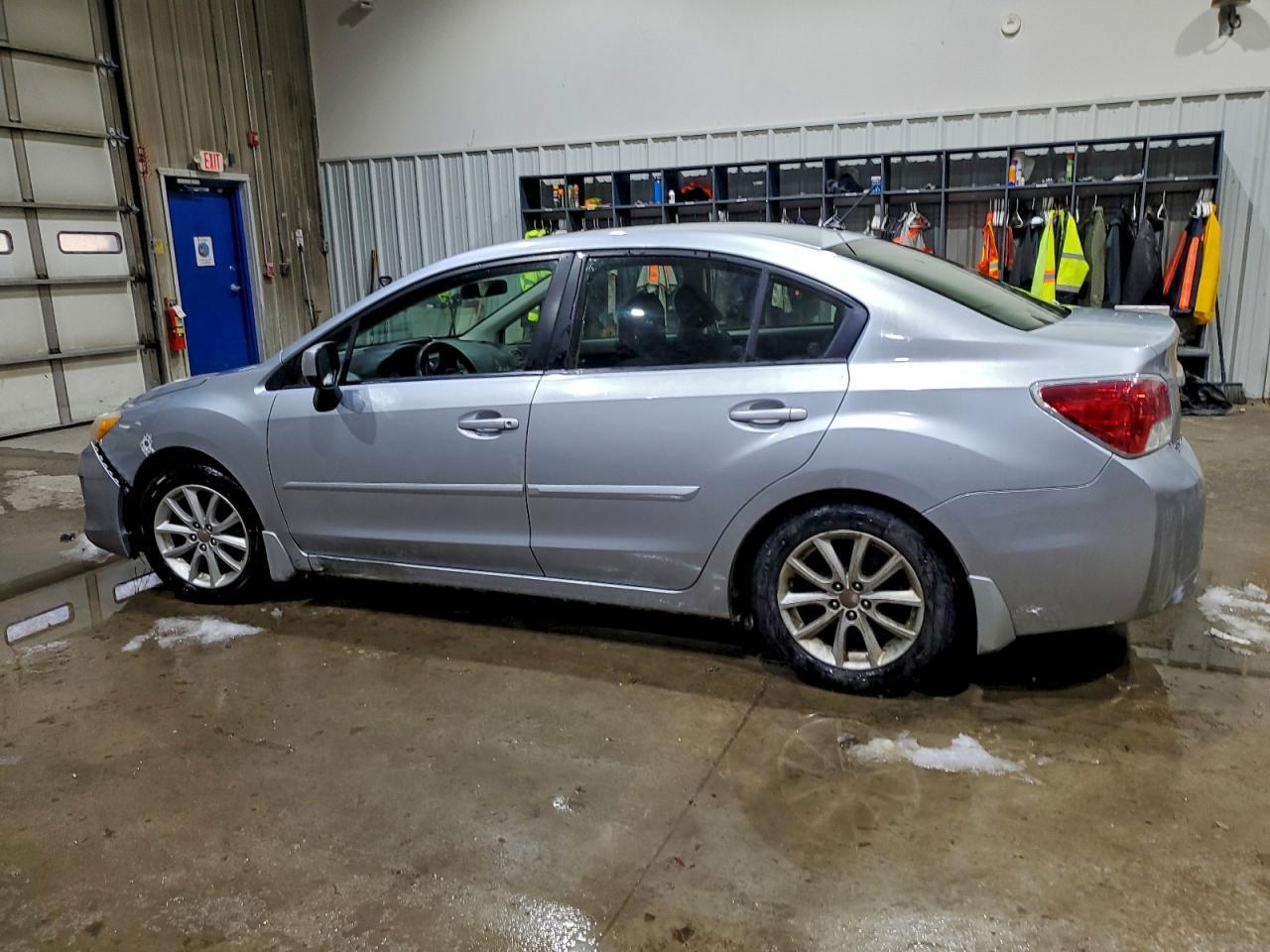 2014 Subaru Impreza Premium - Image 2