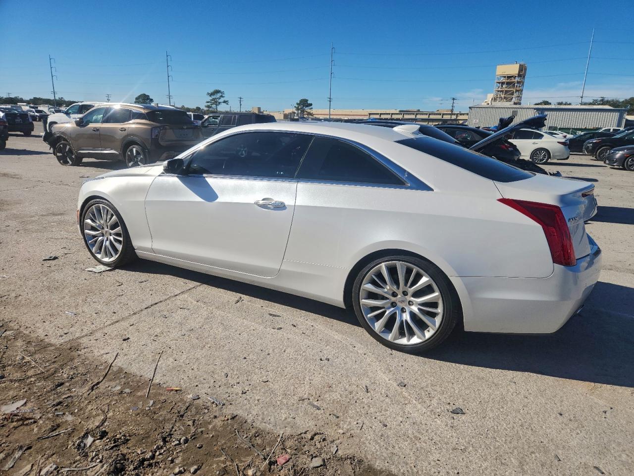 2019 Cadillac Ats Premium Performance - Image 2