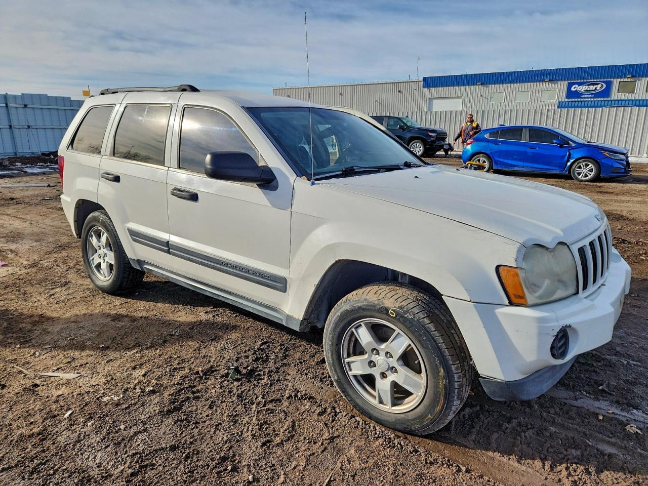 2005 Jeep Grand Cherokee Laredo - Image 4