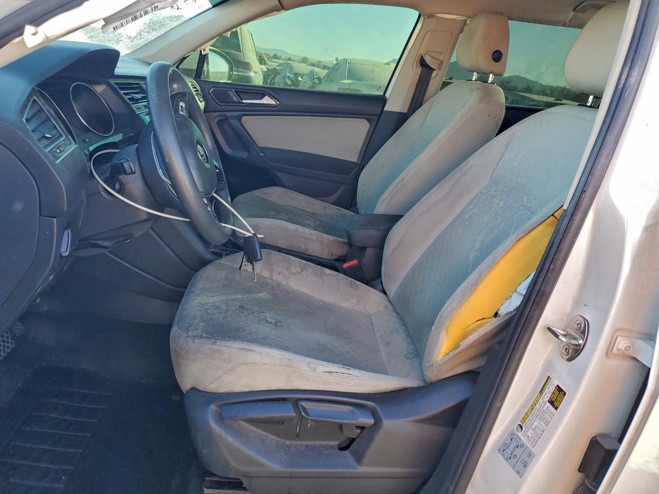 2018 Volkswagen Tiguan S - Фото 7