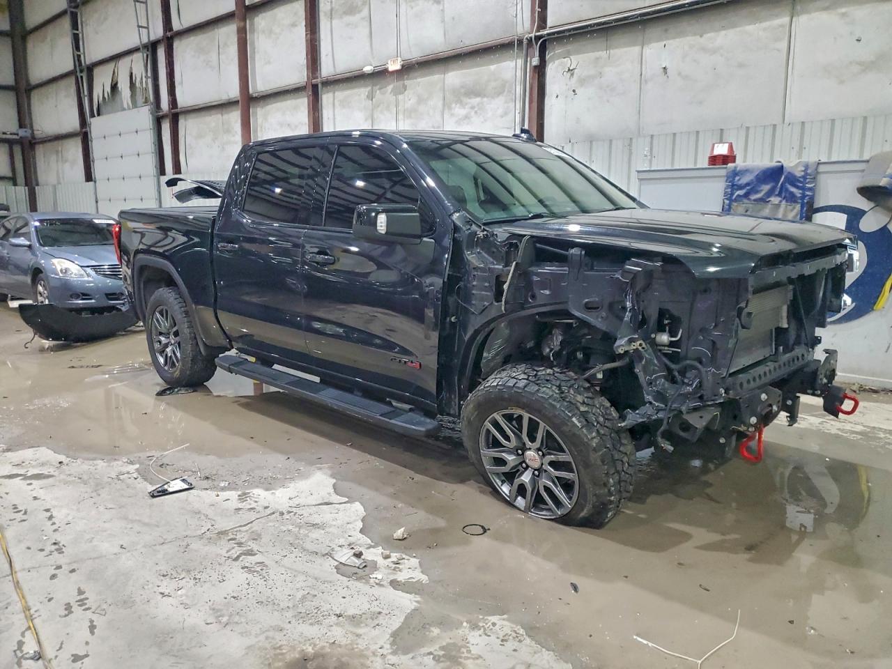 2020 GMC Sierra K1500 At4 - Фото 4