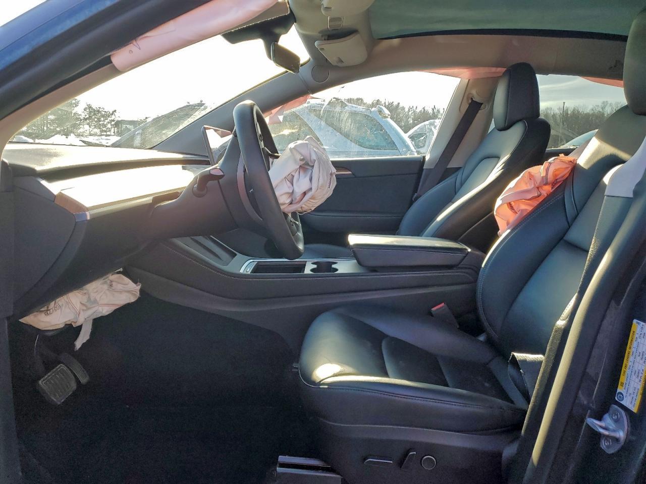 2023 Tesla Model Y - Image 7