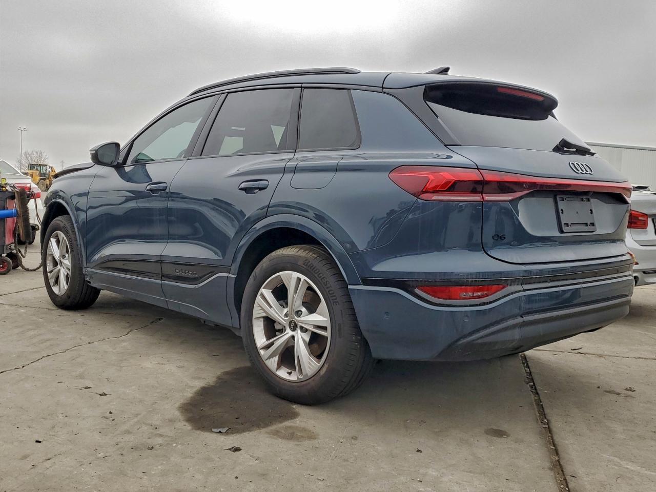 2025 Audi Q6 E-Tron Premium Plus - Image 2