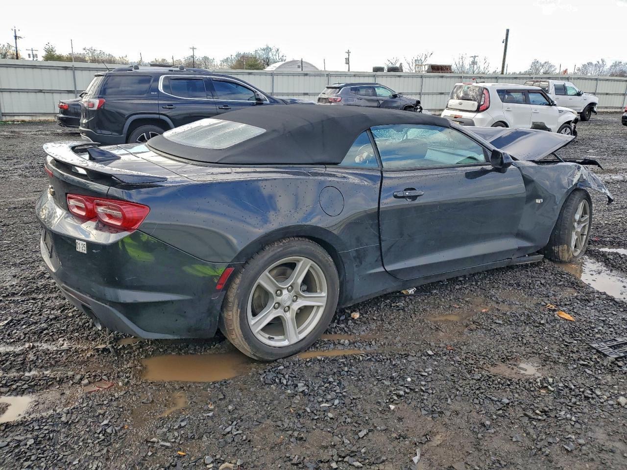 2020 Chevrolet Camaro Ls - Image 3