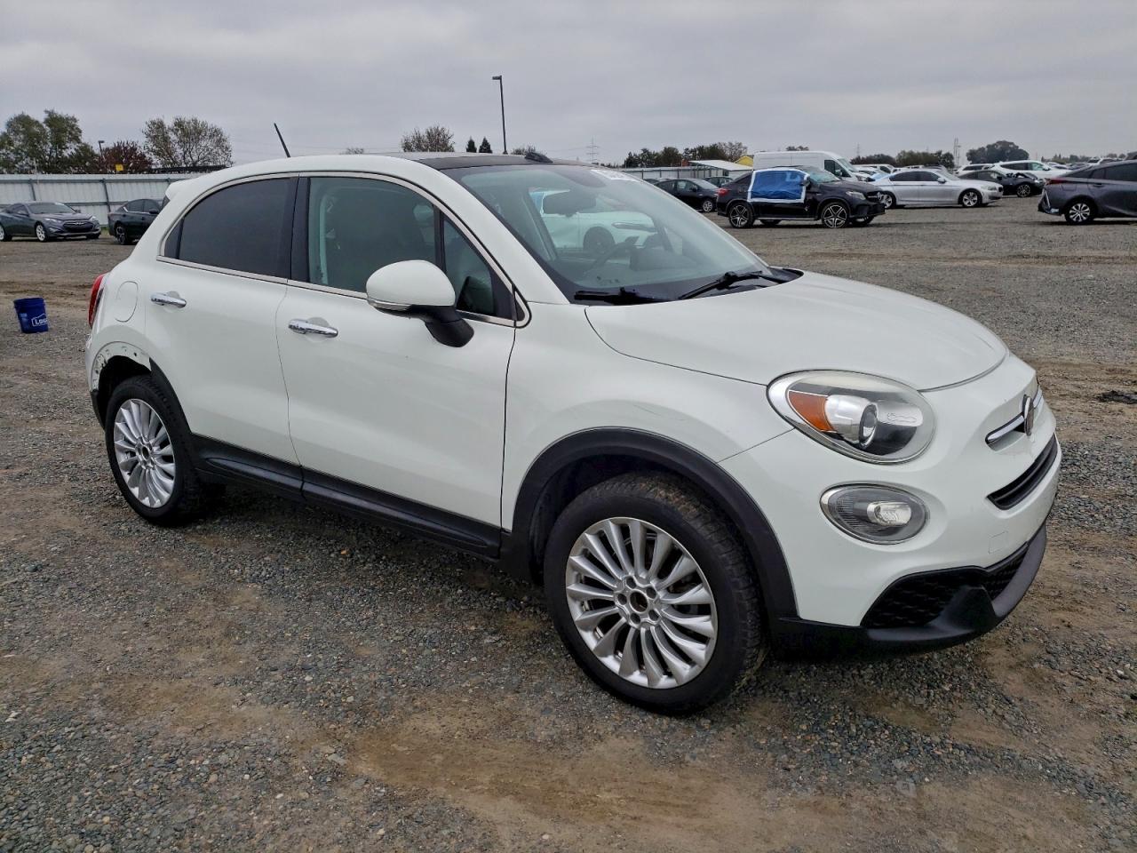 2016 Fiat 500X Lounge - Image 4