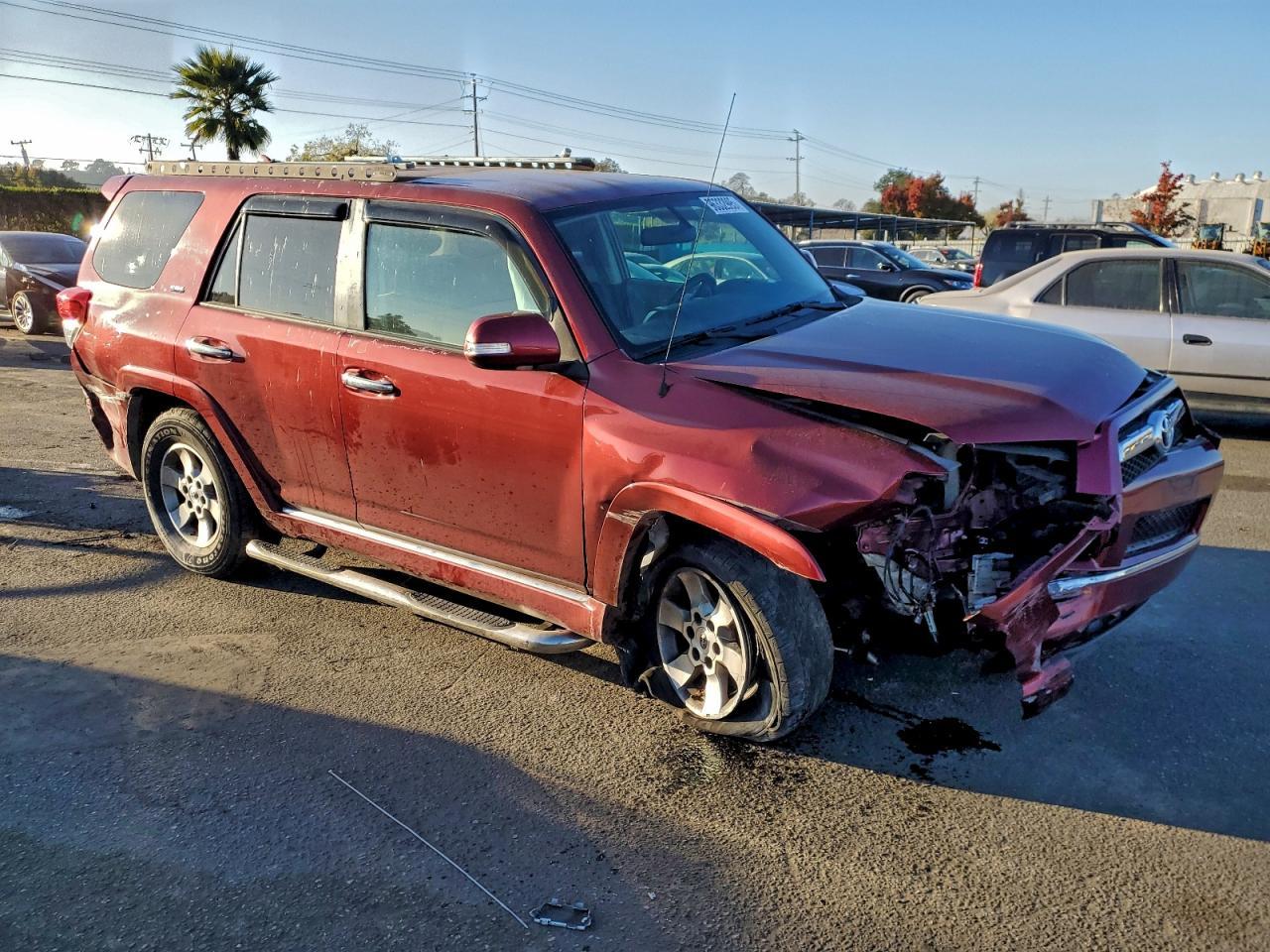 2013 Toyota 4Runner Sr5 - Image 4