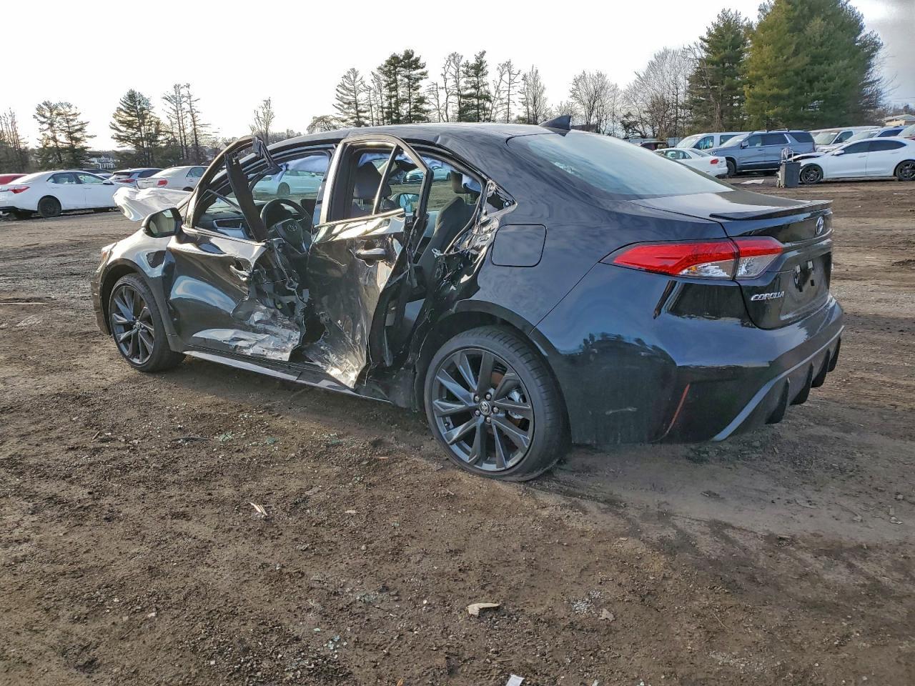 2026 Toyota Corolla Se - Фото 2
