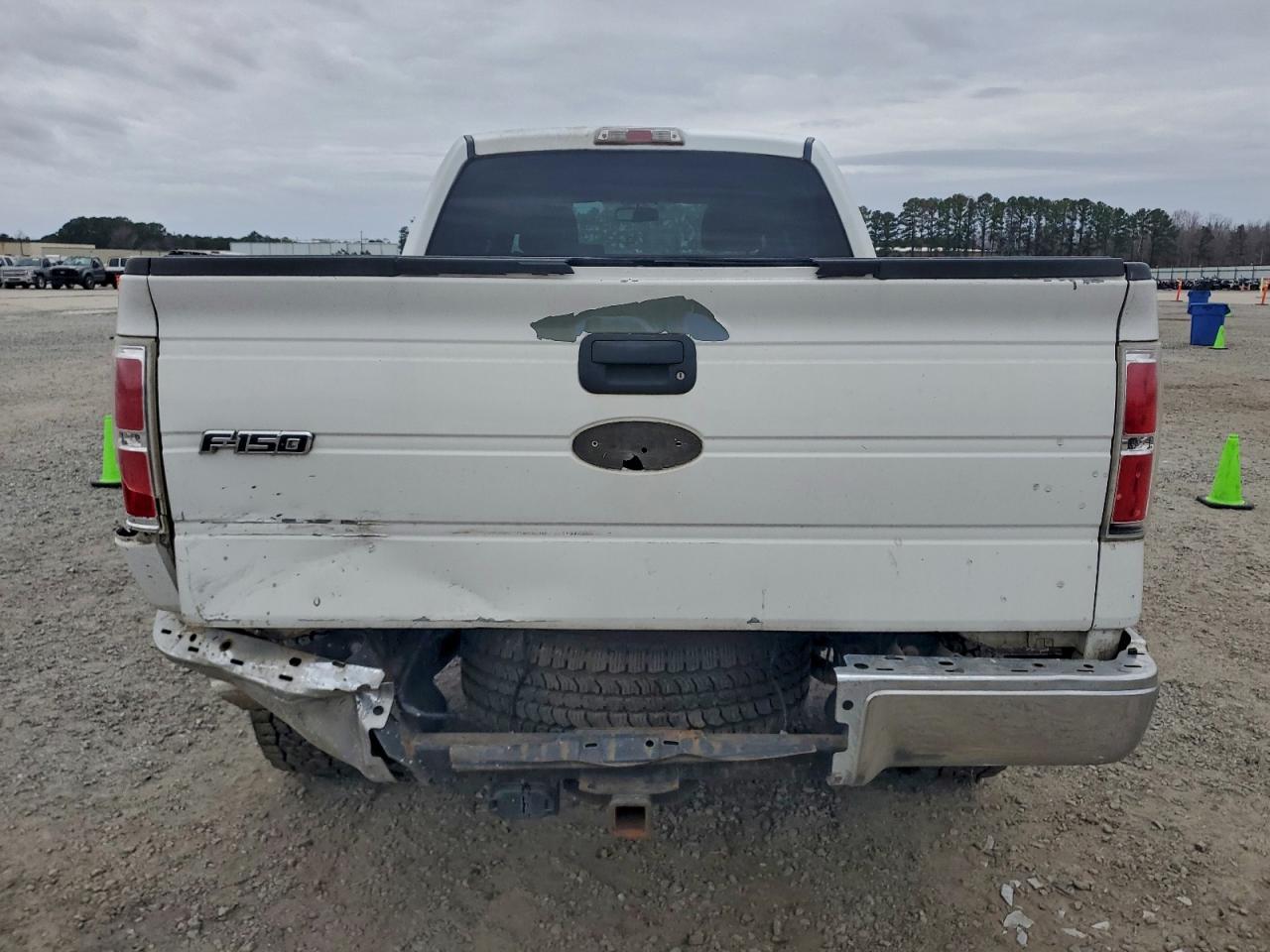 2009 Ford F150 Supercrew - Image 6