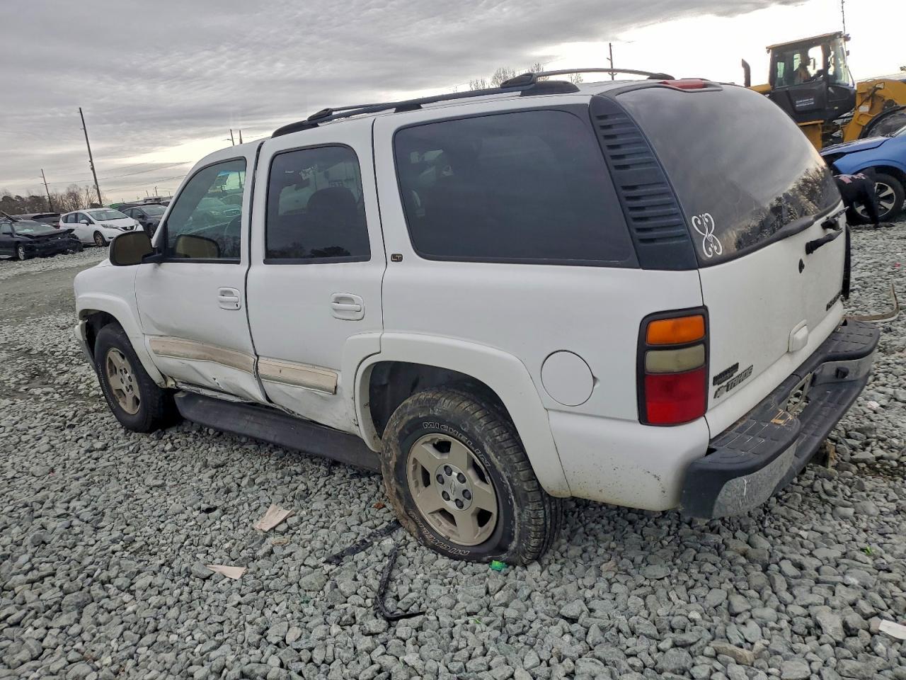 2004 Chevrolet Tahoe K1500 - Фото 2
