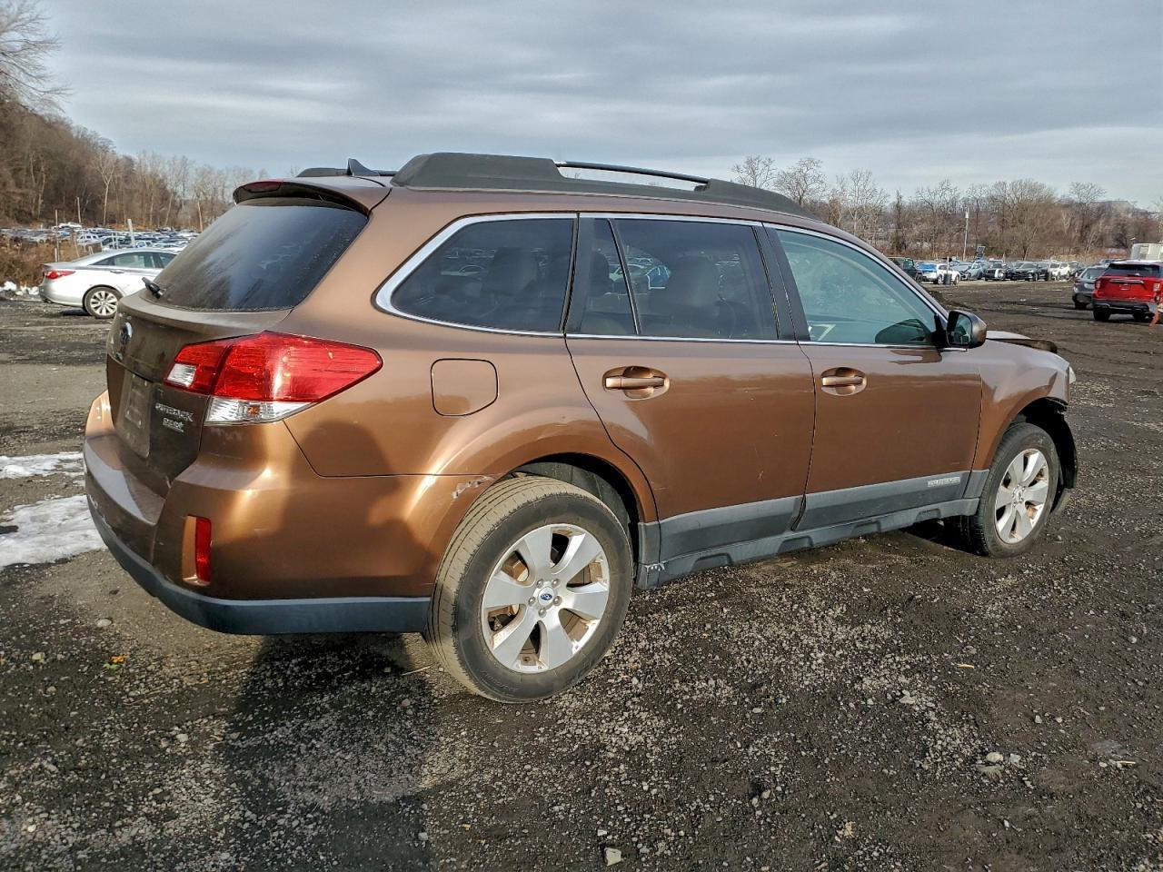 2012 Subaru Outback 2.5I Limited - Фото 3
