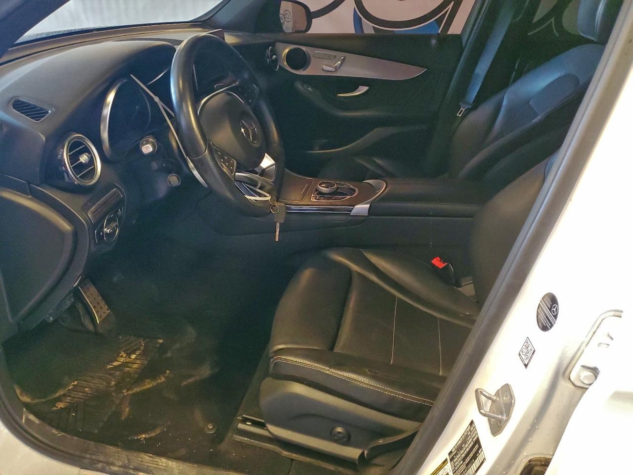 2019 Mercedes-Benz Glc 300 - Image 7