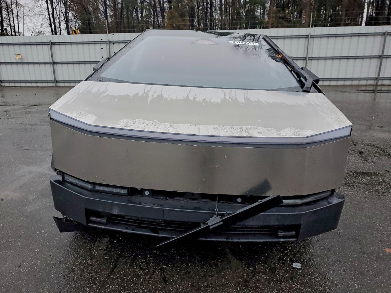 2024 Tesla Cybertruck - Фото 5