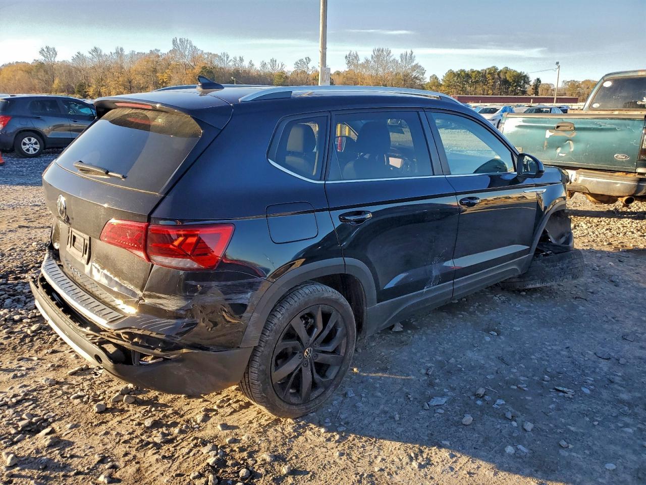 2022 Volkswagen Taos Se Iq Drive - Фото 3