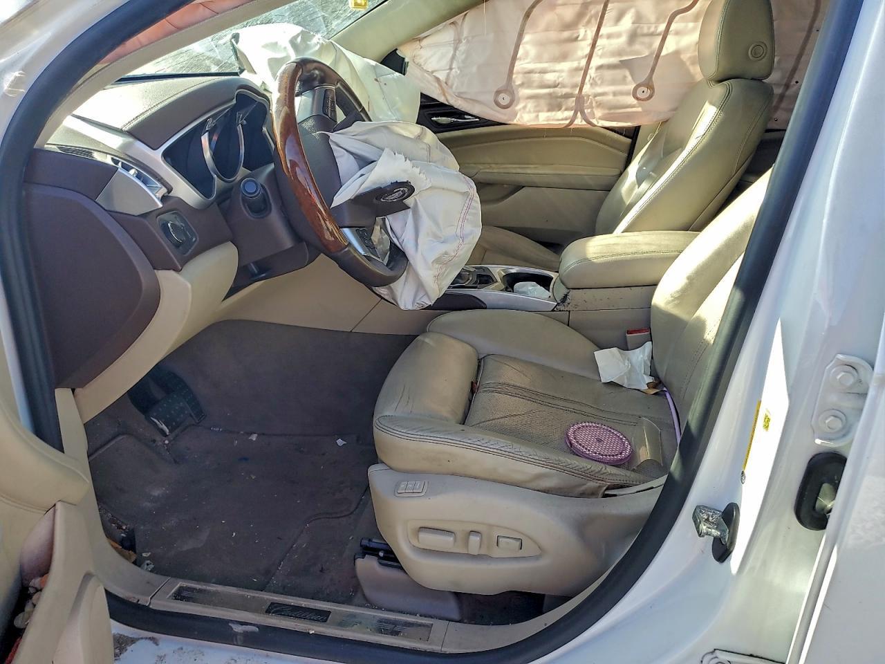 2010 Cadillac Srx Luxury Collection - Image 7