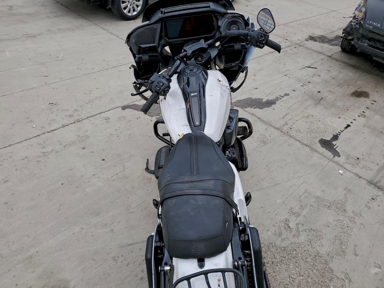 2025 Harley-Davidson Fltrx - Image 6