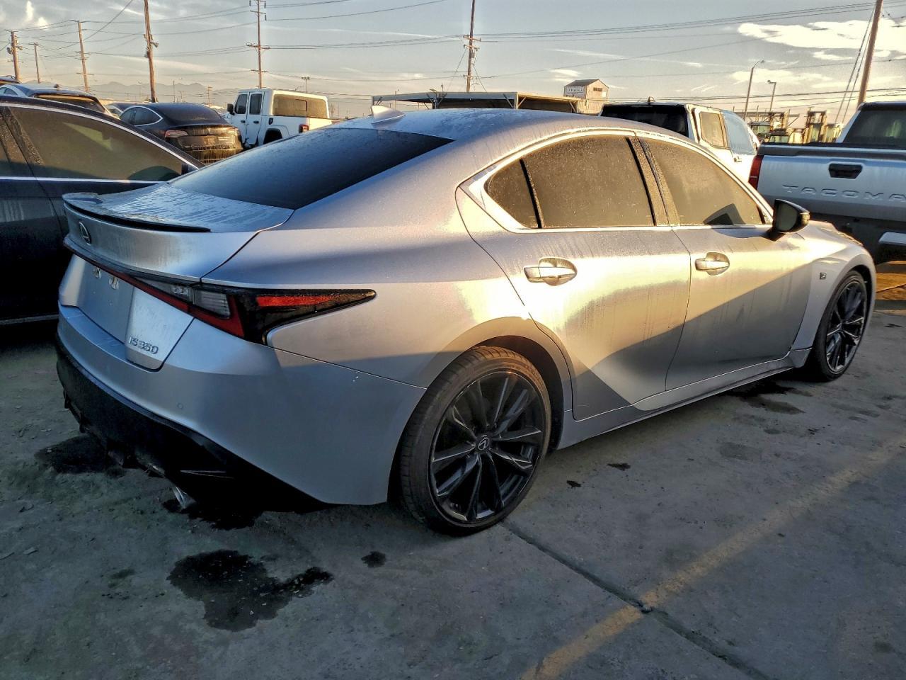 2022 Lexus Is 350 F Sport - Фото 3