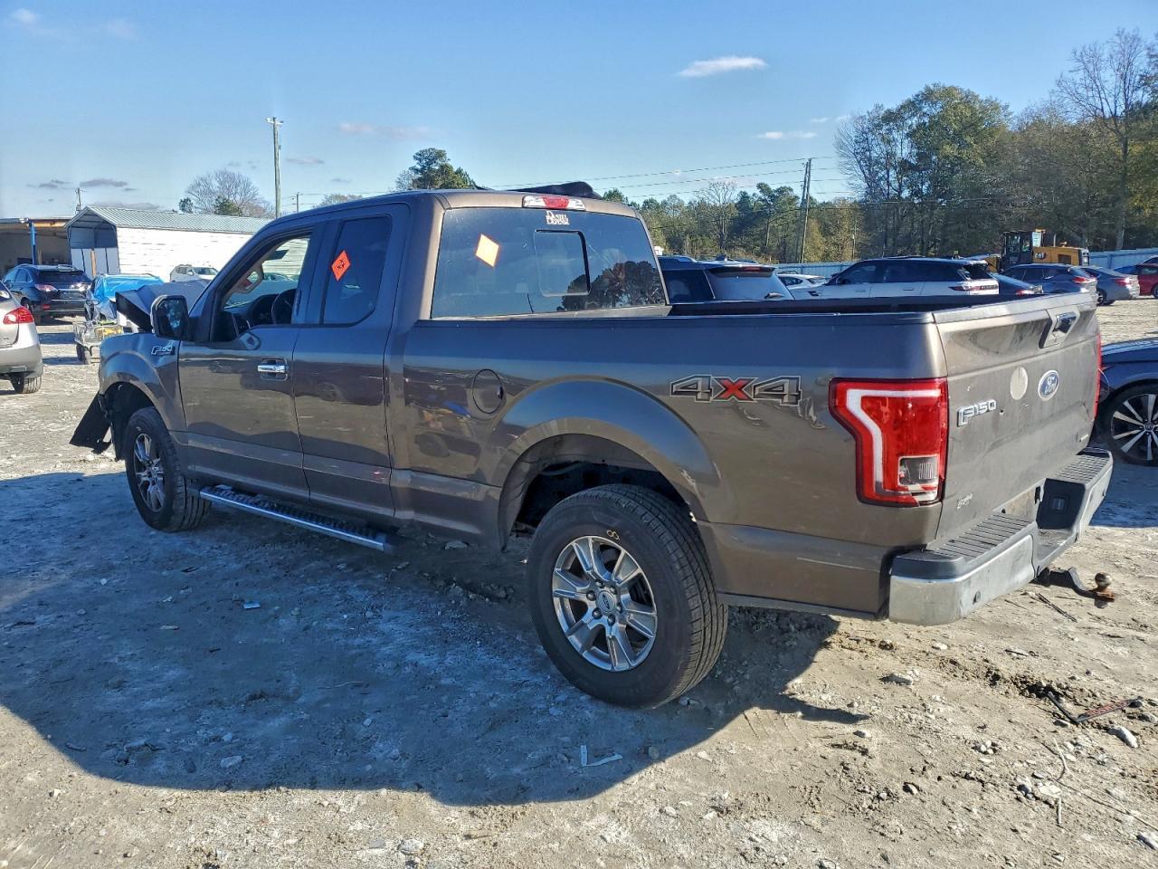 2015 Ford F150 - Фото 2