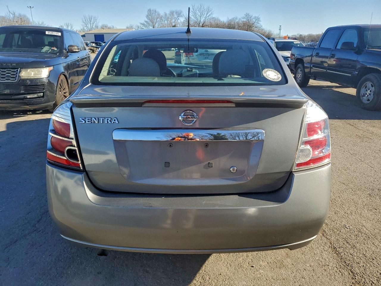 2012 Nissan Sentra 2.0 - Image 6