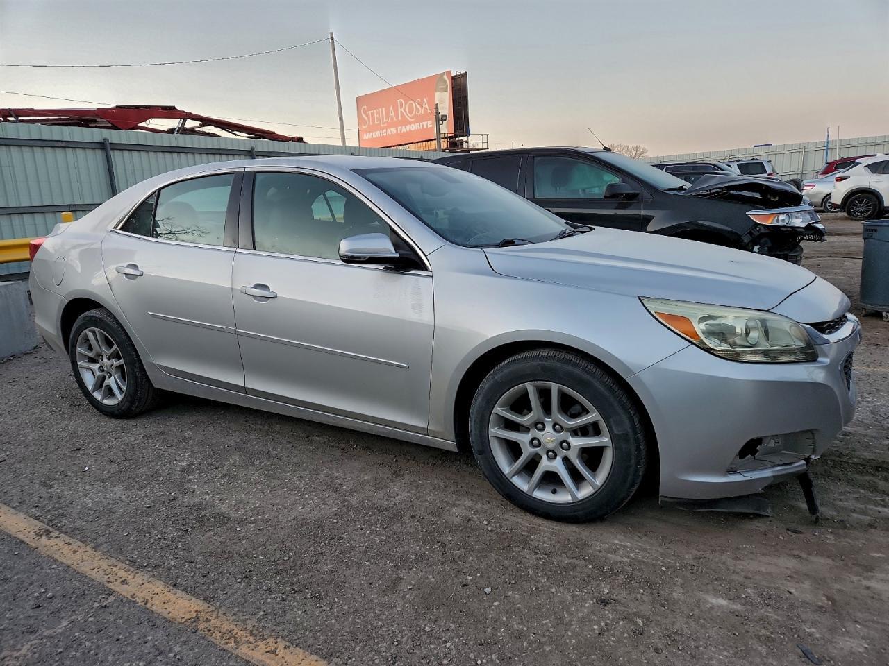 2015 Chevrolet Malibu 1Lt - Фото 4