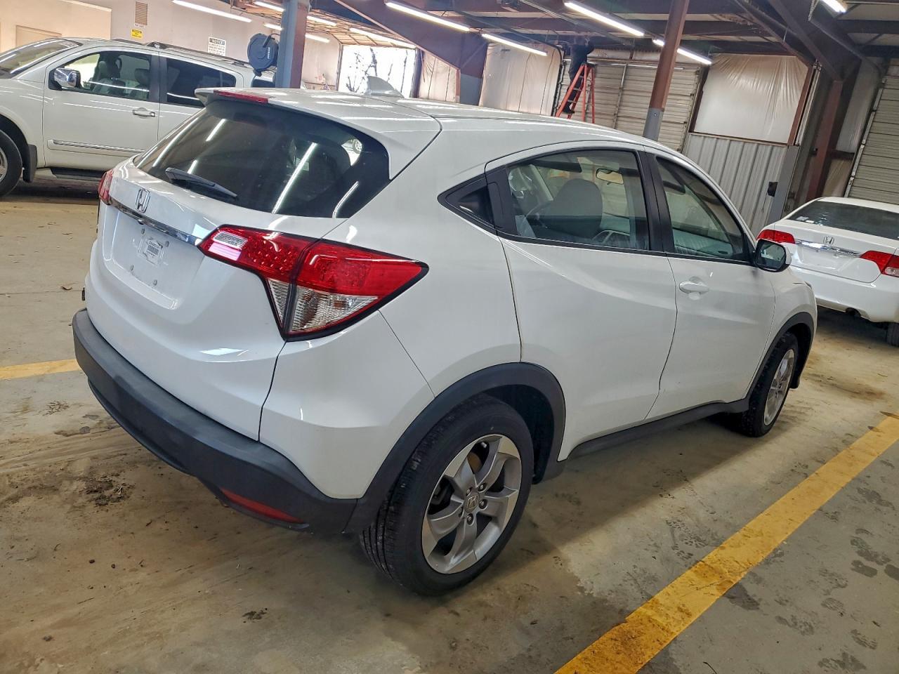 2021 Honda Hr-V Lx - Фото 3