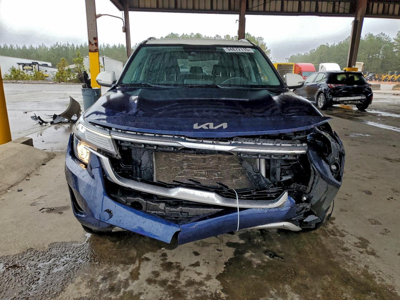 2023 Kia Seltos S - Image 5