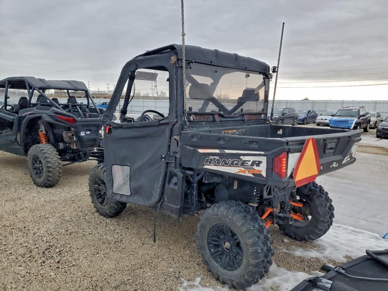 2015 Polaris Ranger Xp Utility Vehicle - Фото 3