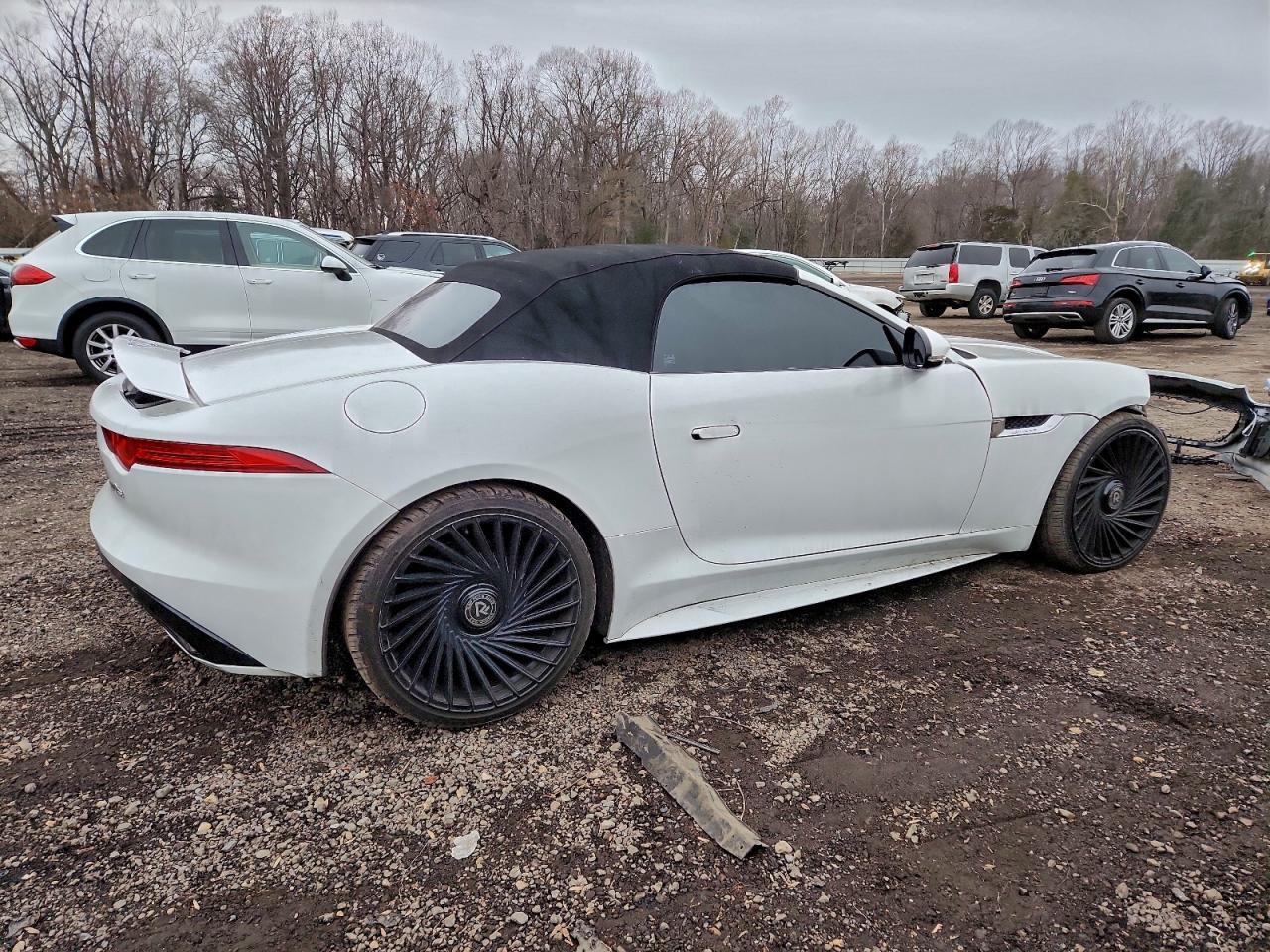 2017 Jaguar F-Type S - Фото 3
