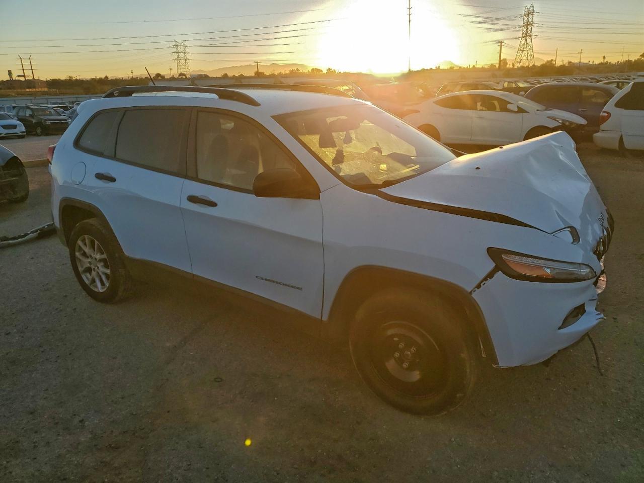 2016 Jeep Cherokee Sport - Фото 4