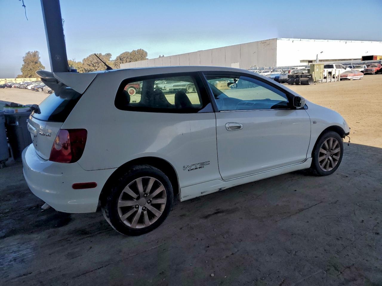 2004 Honda Civic - Image 3