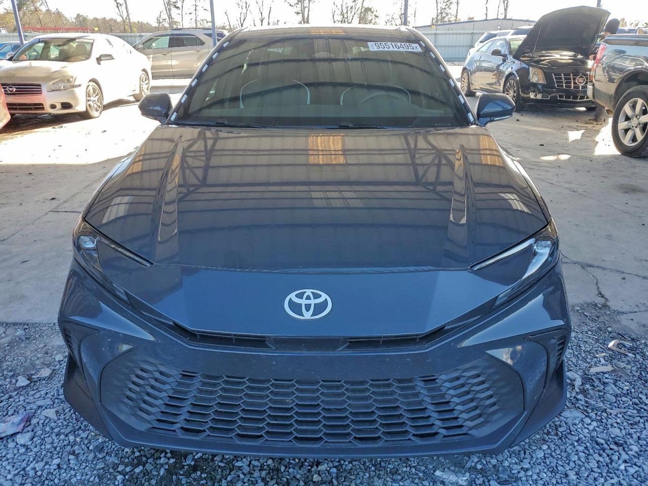 2025 Toyota Camry Xse - Image 5