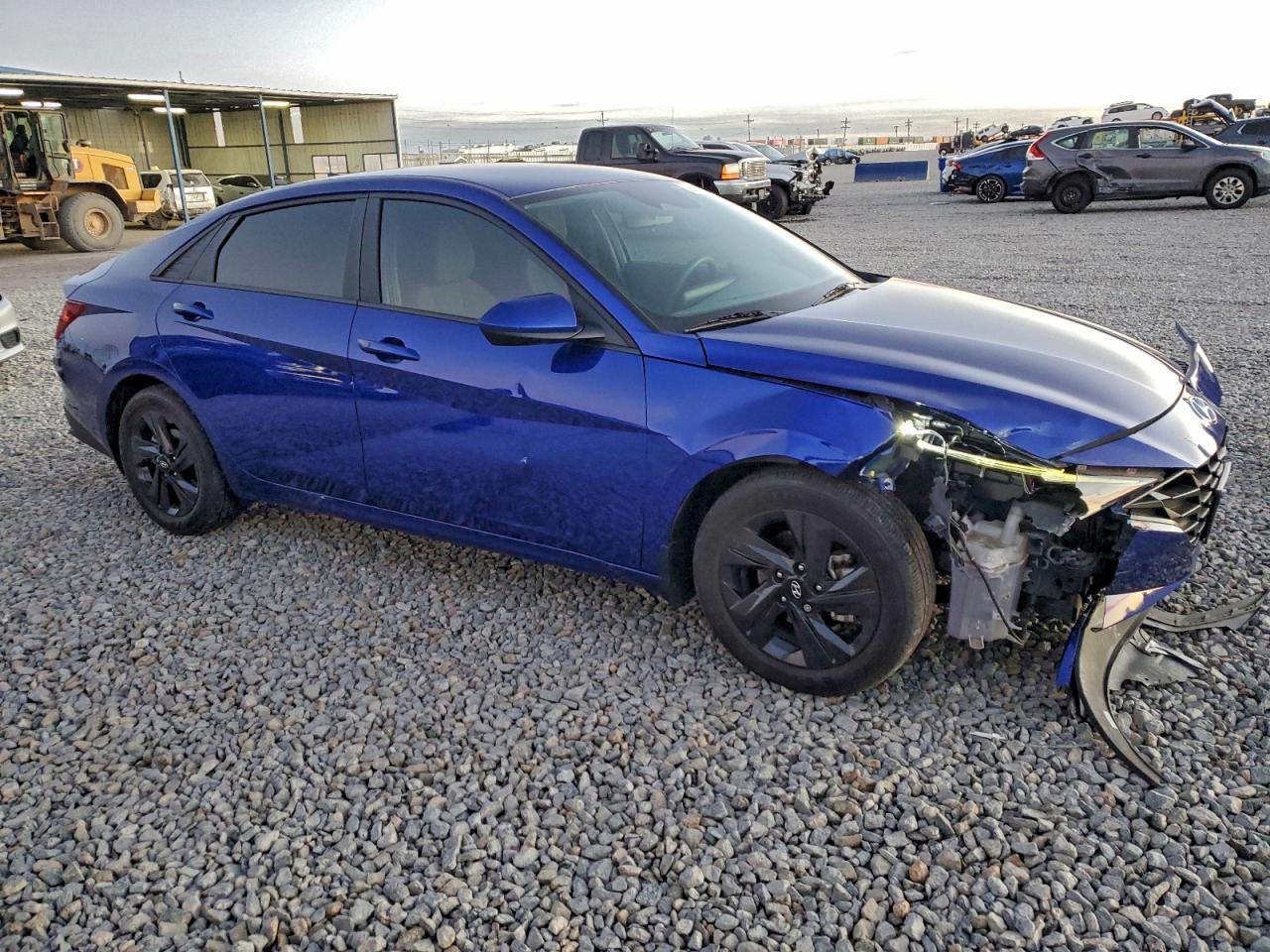 2023 Hyundai Elantra Sel - Фото 4