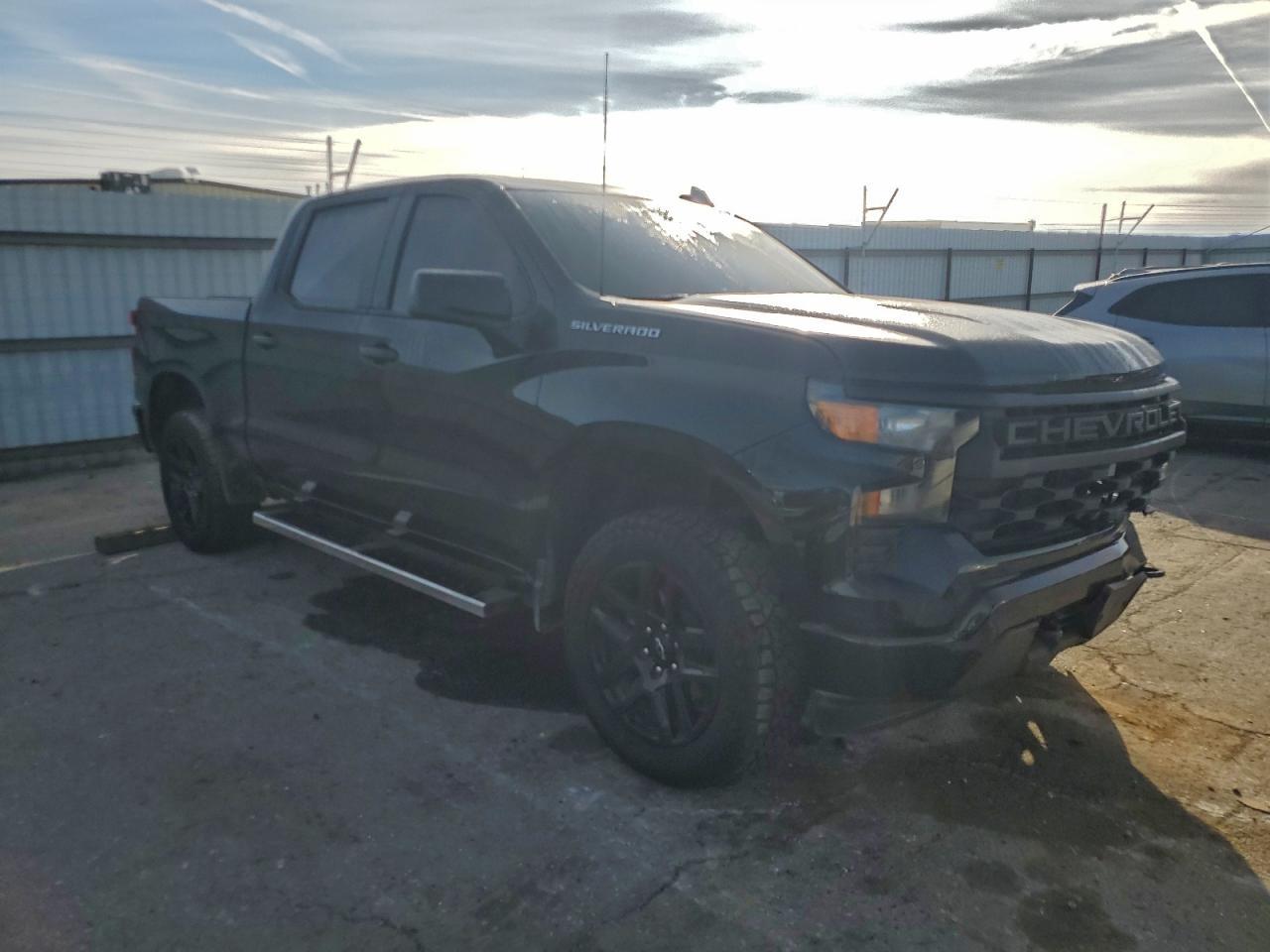 2024 Chevrolet Silverado C1500 Custom - Фото 4