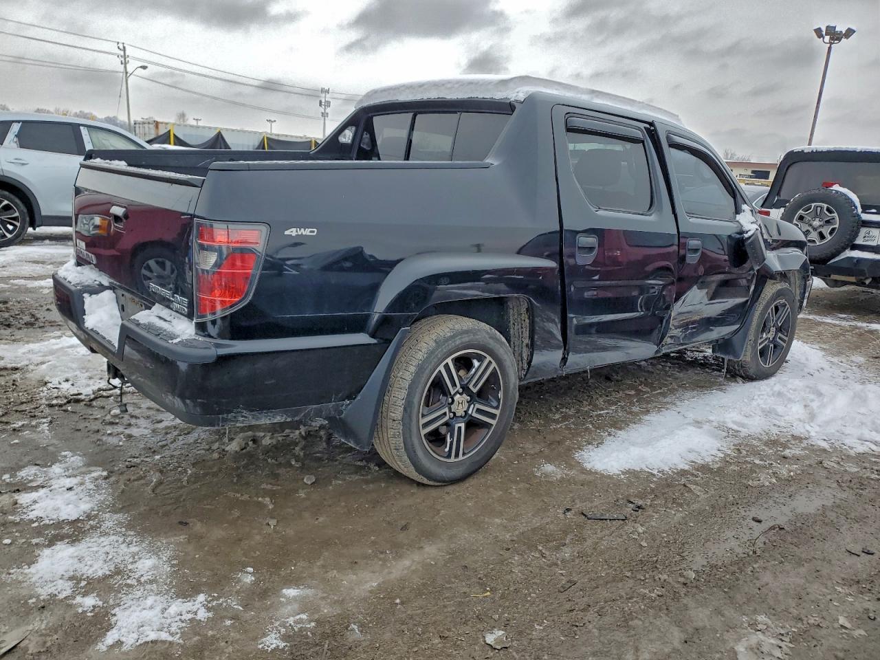 2014 Honda Ridgeline Sport - Image 3